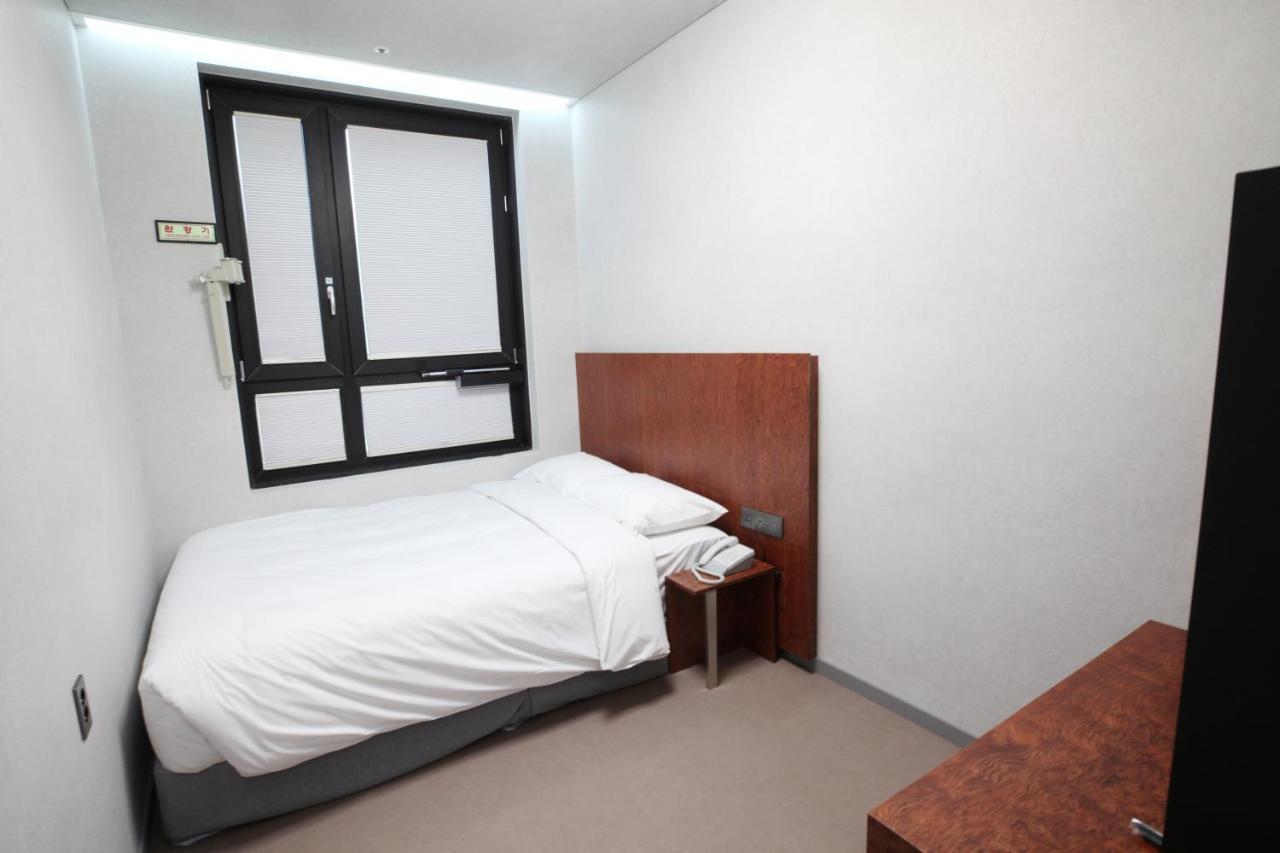 Hotel Dm Seoul Ngoại thất bức ảnh